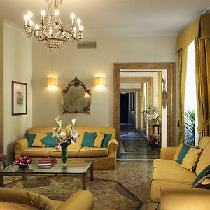 Borghese Contemporary Hotel